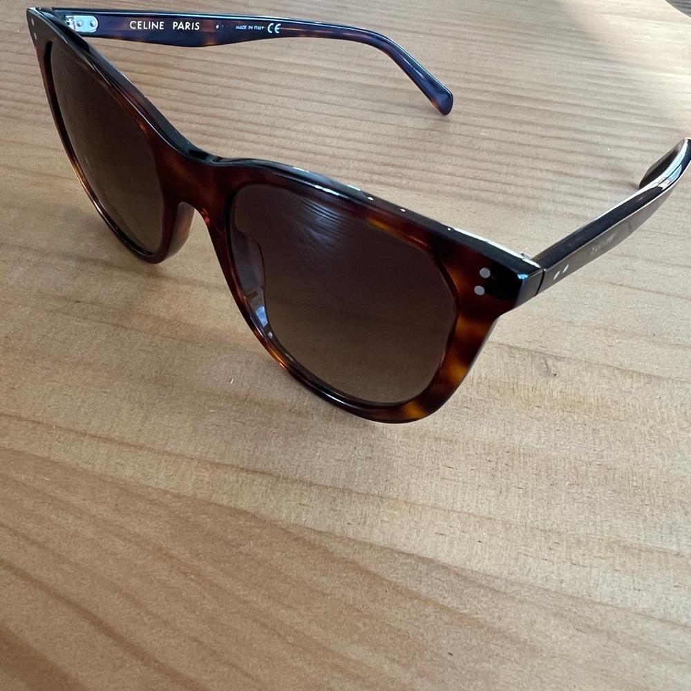 Celine Tortoise Polarized Sunglasses - Picture 2 of 7